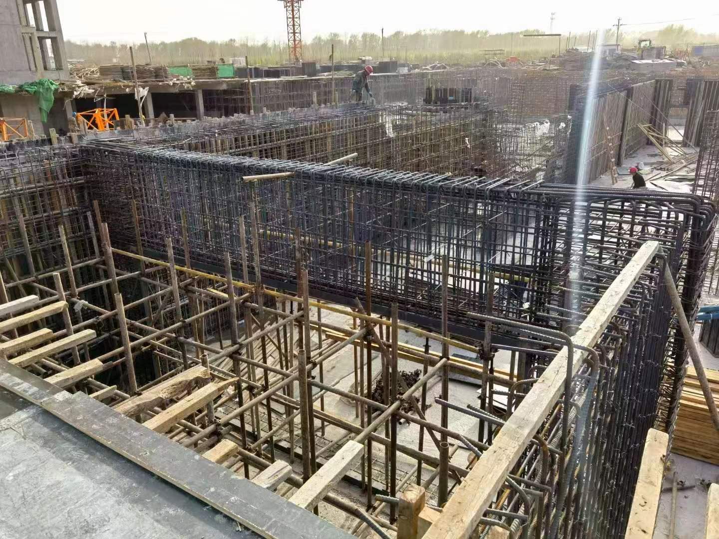 乌鲁木齐建筑基础筏板施工时混凝土有哪些常见问题?